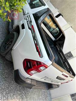 تۆیۆتا هایلۆکس